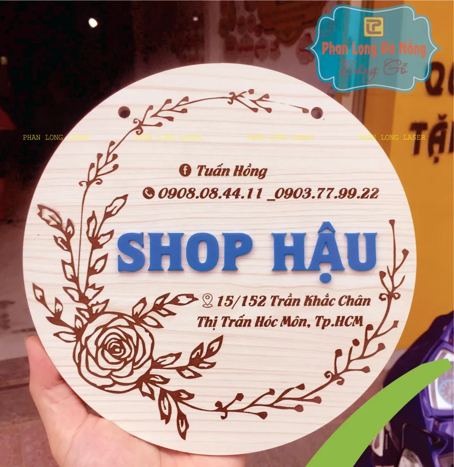 Biển bảng gỗ treo tường tên shop tại Hóc Môn Sài Gòn