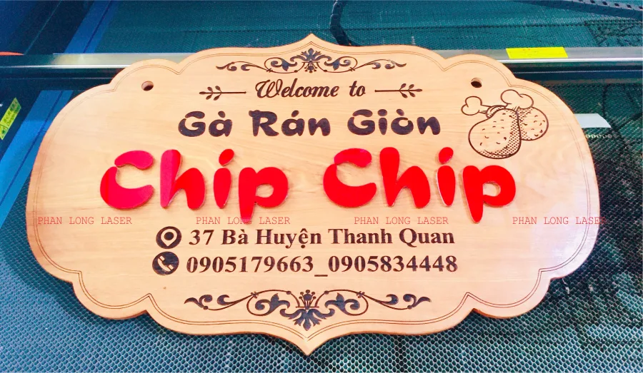 Biển gỗ tên shop, bảng gỗ treo tường làm cho quán ăn nhà hàng gà rán tại Hoàng Mai, Thanh Xuân, Cầu Giấy, Long Biên, Thanh Trì, Hà Nội