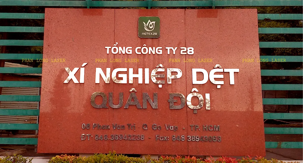 Biển bảng quảng cáo làm bằng đá hoa cương dán chữ nổi inox tại Gò Vấp, Tân Bình, Tân Phú, Bình Tân, Bình Thạnh, Phú Nhuận, Thủ Đức, TP Hồ Chí Minh, Sài Gòn, Tphcm