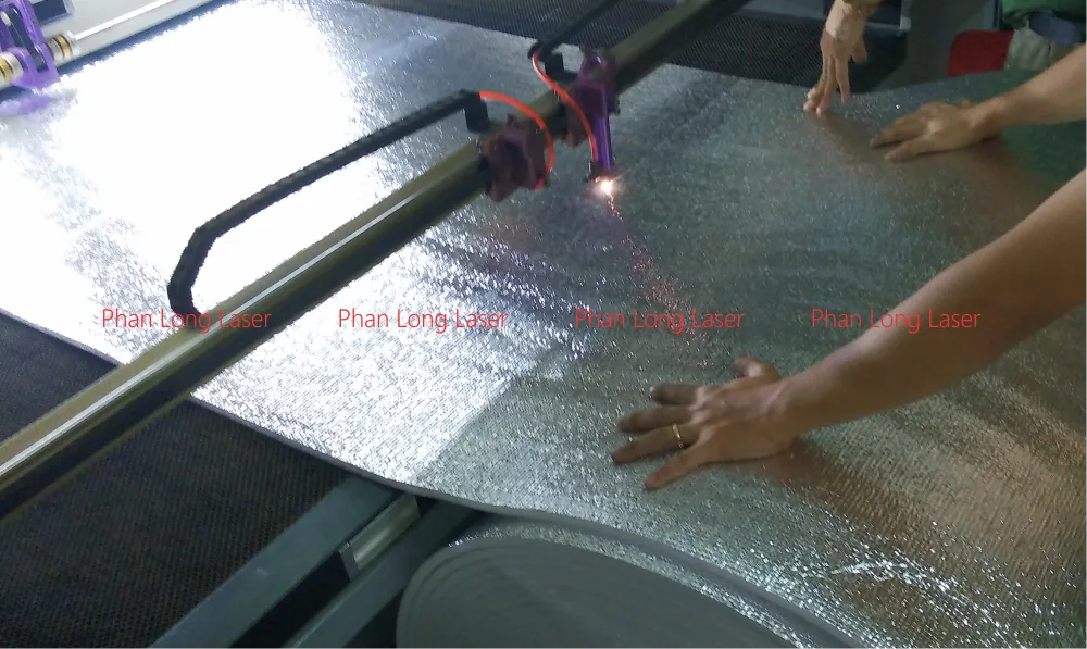 Cắt nhựa xốp, mút xốp, mốp xốp bằng máy laser cnc tại TP Hồ Chí Minh, Hà Nội, Hải Phòng, Đà Nẵng, Cần Thơ